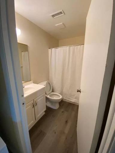 Main picture of 2501 Camellia Dr