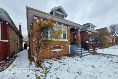 Main picture of 8312 S Aberdeen St