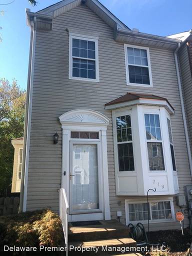 Main picture of 319 Victoria Blvd