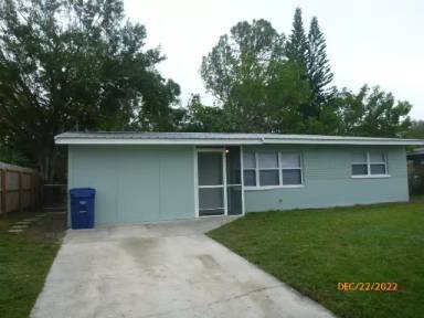 Main picture of 2345 Vinson Ave
