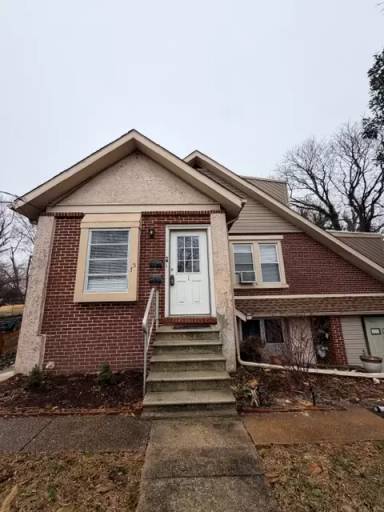 Main picture of 15 Hillside Rd