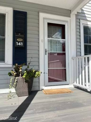 Main picture of 141 Amherst St
