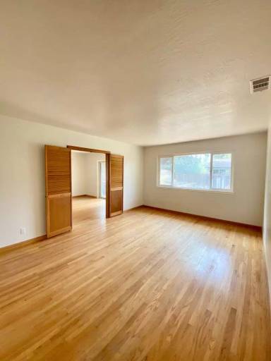 Main picture of 1512 Union Dr