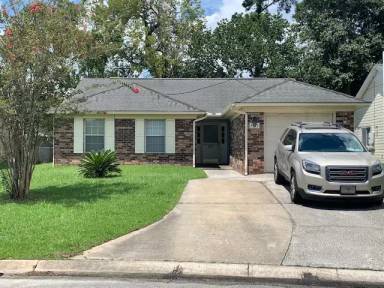 Main picture of 9512 One Notch Rd