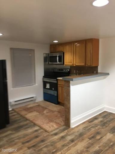 Main picture of 1535 Sellers St