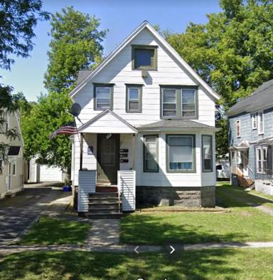 Main picture of 217 N Midler Ave