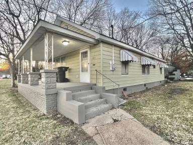 Main picture of 1011 Jones St