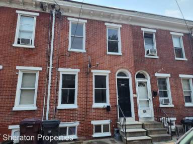 Main picture of 722 N Pine St