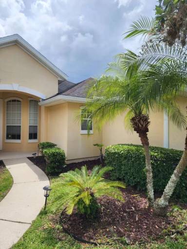 Main picture of 7621 Crosstree Ln