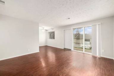 Main picture of Heritage Heights Apartments