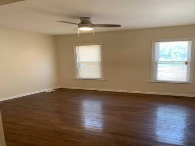 Main picture of 762 Clinton Ave