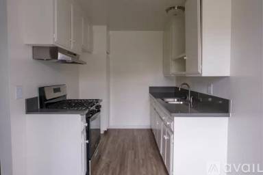 Main picture of Tustin Villas