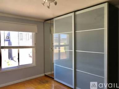 Main picture of 750 Grand View Ave