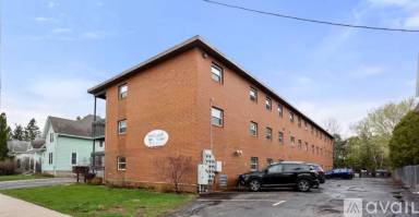 Main picture of 836 Vine Ave