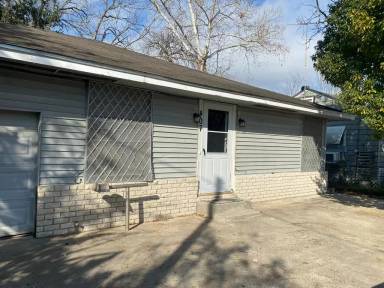 Main picture of 407 E Homan St