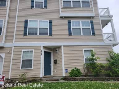 Main picture of 606 Lake Dr