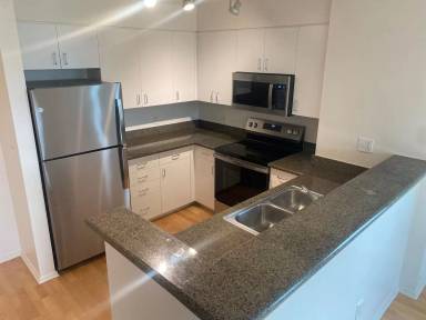 Main picture of 3981 Alemany Blvd