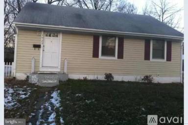 Main picture of 1923 Ware Rd