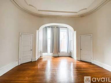 Main picture of 2127 Walnut St