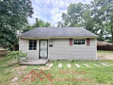 Main picture of 4050 Pikes Peak Ave