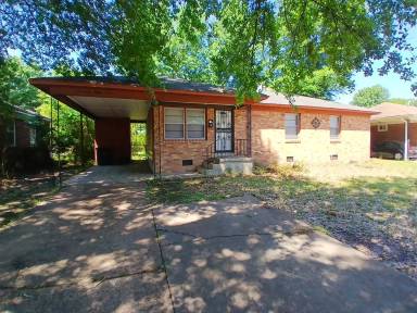 Main picture of 1755 S Perkins Rd