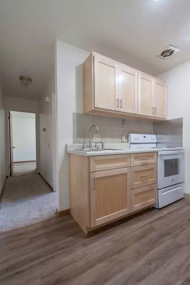 Main picture of 1709 Camus Ln