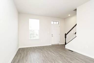 Main picture of 2083 Elm Tree Ct