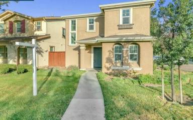 Main picture of 118 Mars Ct
