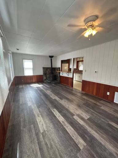 Main picture of 1016 E Roosevelt Ave