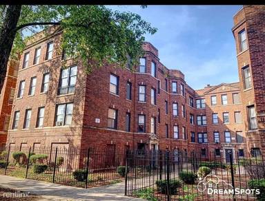 Main picture of 7600 S Essex Ave