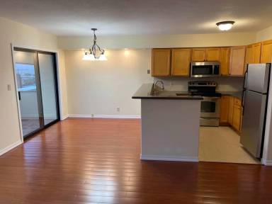 Main picture of 1000 Grand Ave