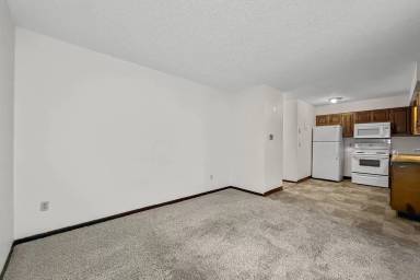 Main picture of 133 Beedle Dr
