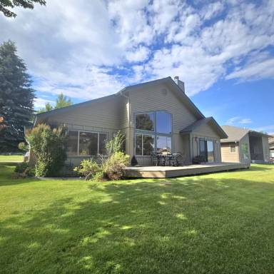 Main picture of 207 Bridger Dr