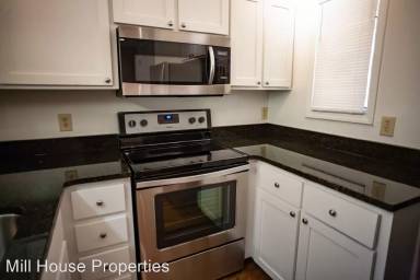 Main picture of 714 Martin Luther King Jr Blvd