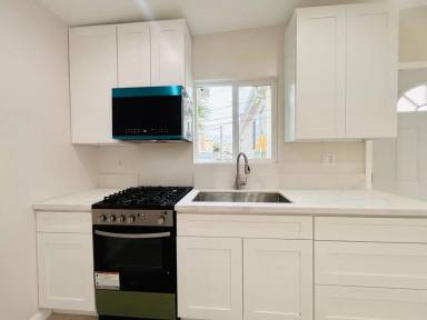 Main picture of 14210 Sylvan St