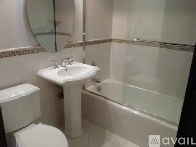 Main picture of 531 W 235th St