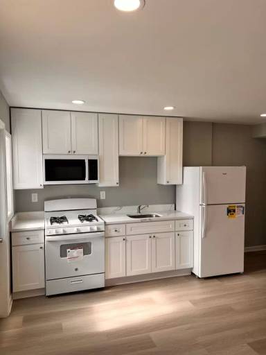 Main picture of 4851 Greencrest Rd