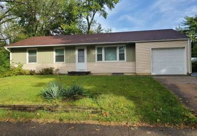 Main picture of 5400 NE 41st Ter
