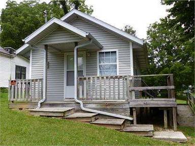 Main picture of 2420 N Kellett Ave