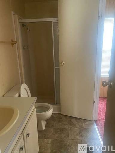 Main picture of 13704 Toney St
