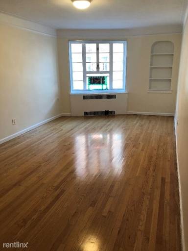 Main picture of 1 Jane St