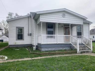Main picture of 309 E Memorial Dr