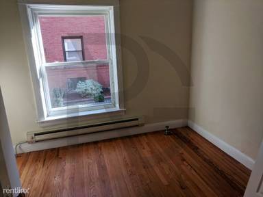 Main picture of 4421 N Wolcott Ave