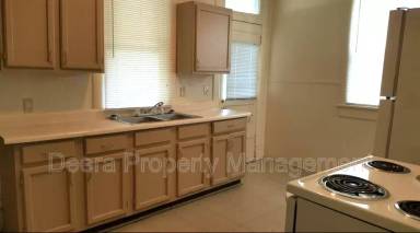 Main picture of 1010 Henry St