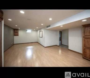 Main picture of 705 Grundhoefer Ct