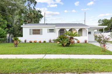 Main picture of 6716 81st Ave N