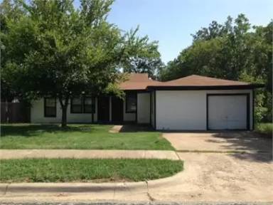 Main picture of 1604 Poage Ave