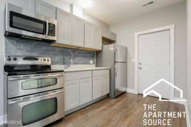 Main picture of 2839 W Wellington Ave
