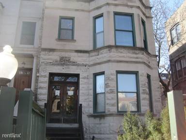 Main picture of 2544 N Burling St