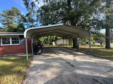 Main picture of 3331 Tanglewood Dr